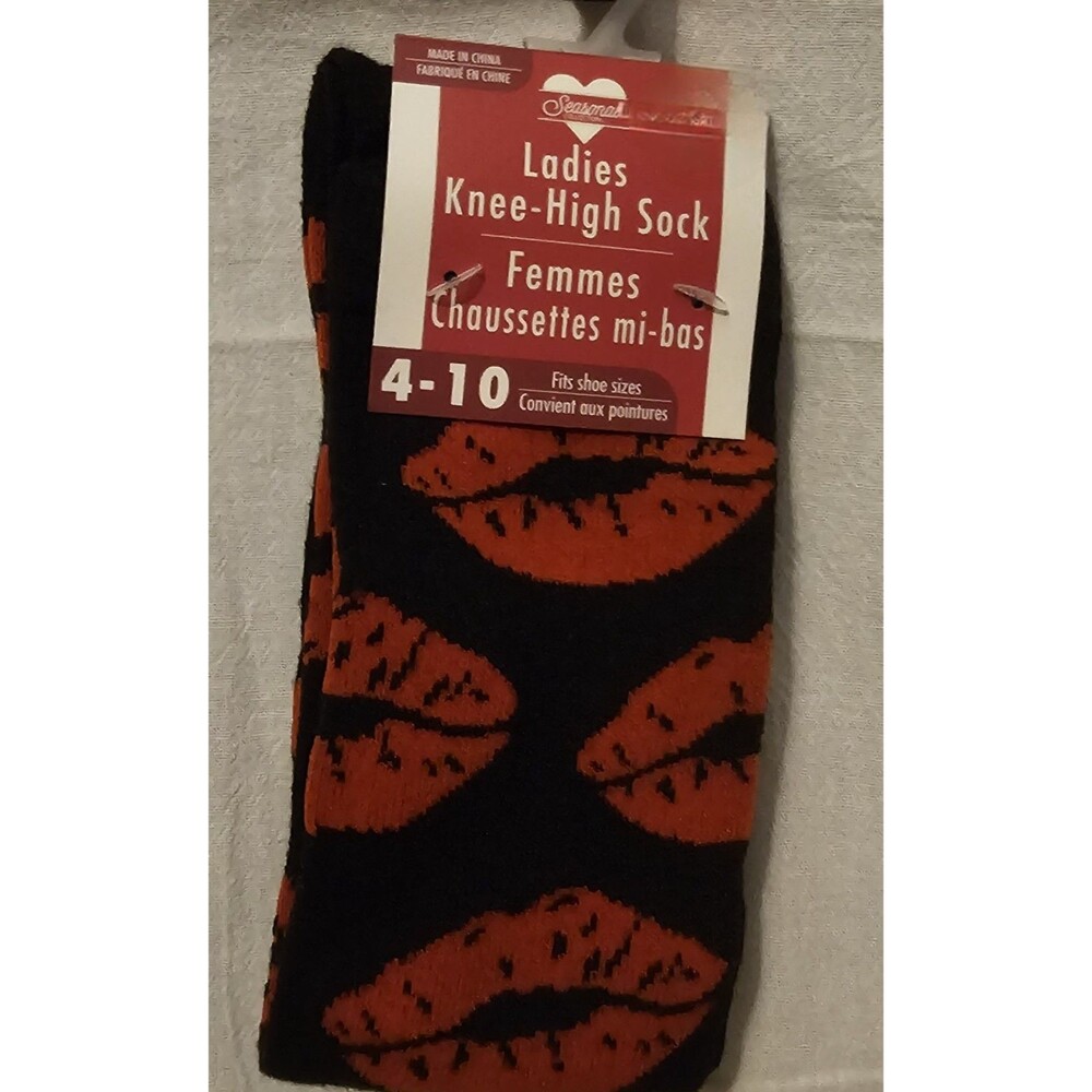 Red Lips socks Juicy Valentines Sexy Love Socks NWT NEW